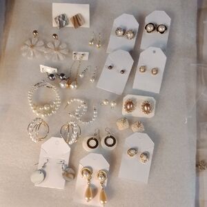 20 Pairs Gold Tone Earrings #A425